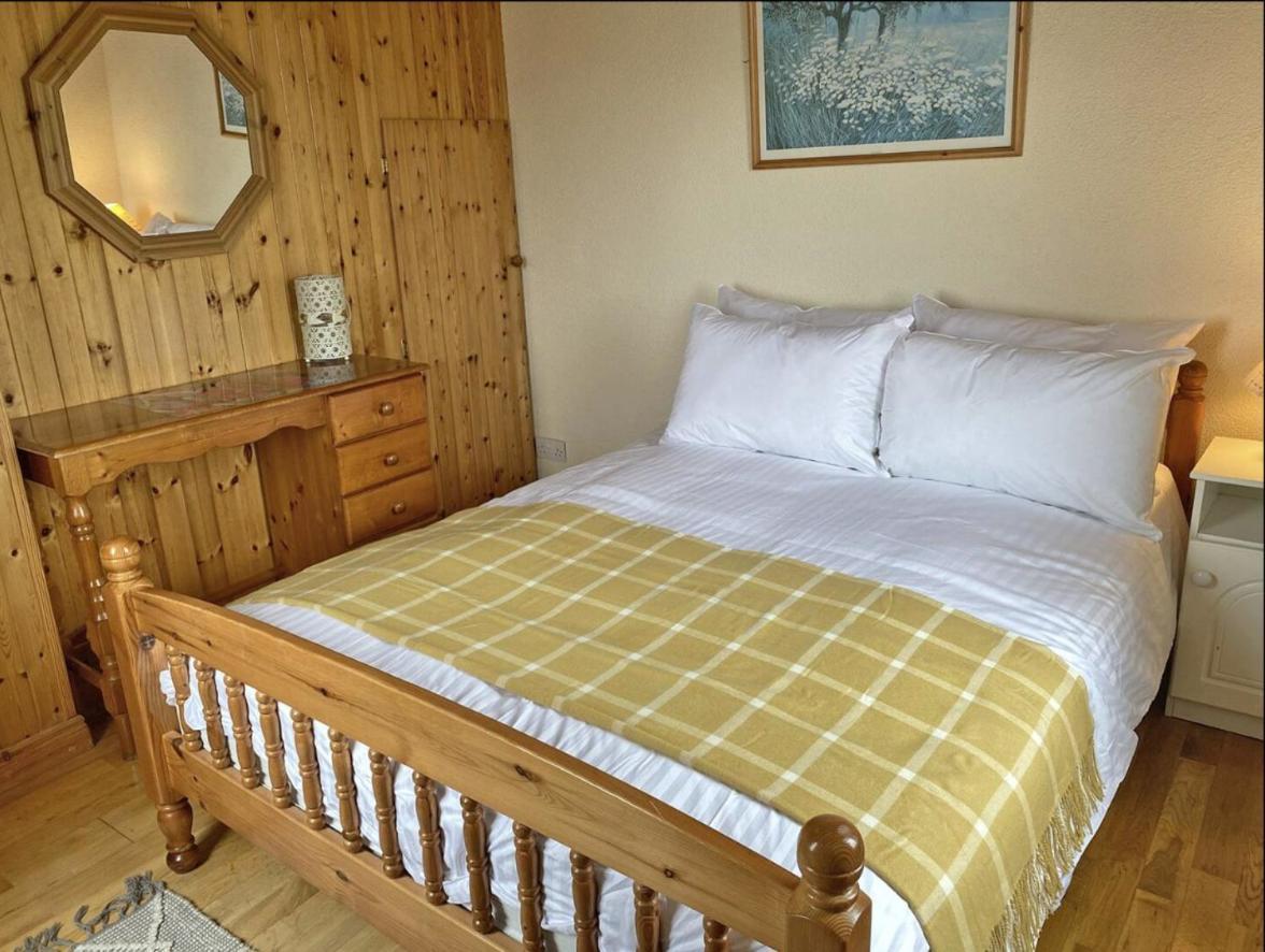 Lands End Cottage - Connemara Aughrus More Εξωτερικό φωτογραφία